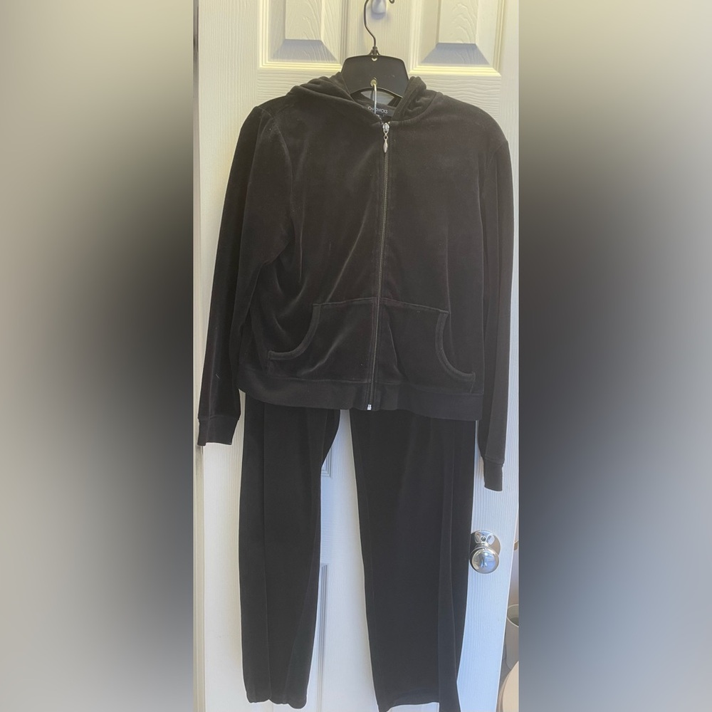 Chadwick’s of Boston black velour tracksuit set